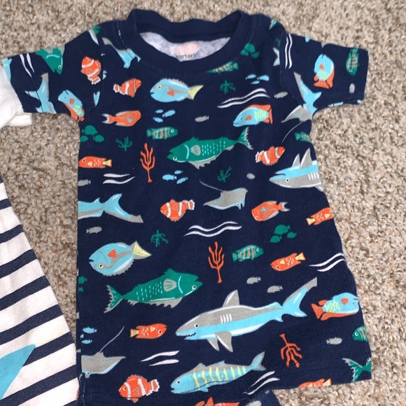 NWOT Carters Pajamas - Picture 3 of 5